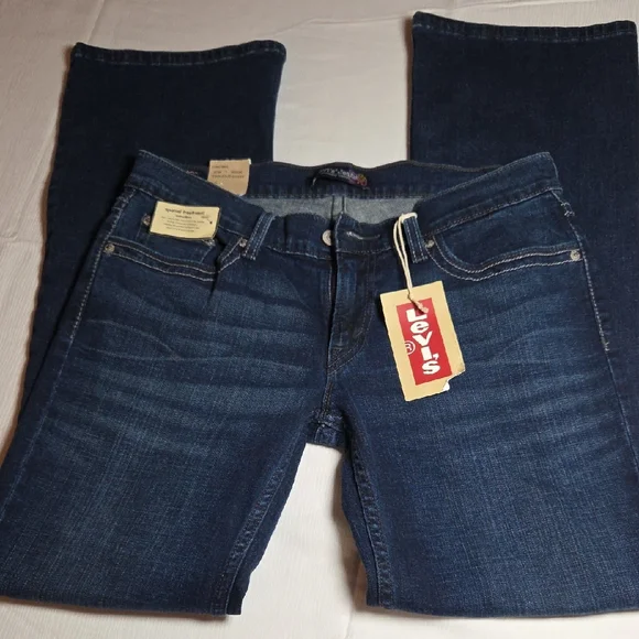 Levi's Women's Dark Blue Boot Cut Leg Jeans,sz 11 Junior. - Picture 1 of 8